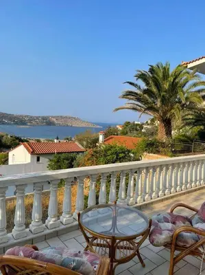 Gallery image of Seaside chalet in Dhaskalión