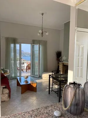 Gallery image of Seaside chalet in Dhaskalión
