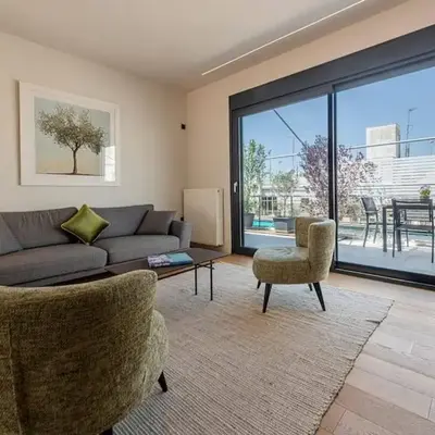 Stylish Contemporary Penthouse - Hip Athens Centre