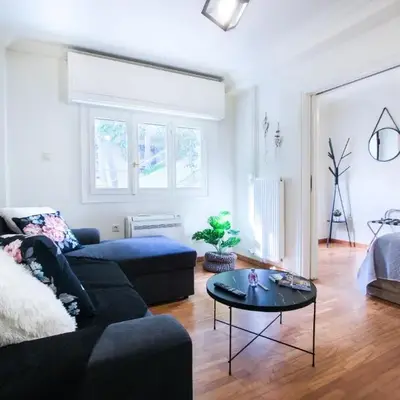 Glamorous Apt in Kolonaki