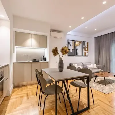 Phaedrus Living: Executive Flat Kolonaki