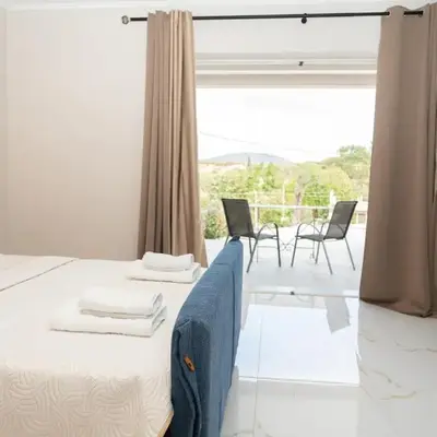 ALLAGIANNIS GROUP APARTMENTS