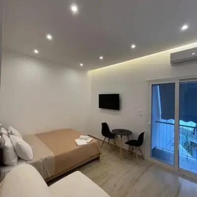Pagrati-Luxury central cozy studio