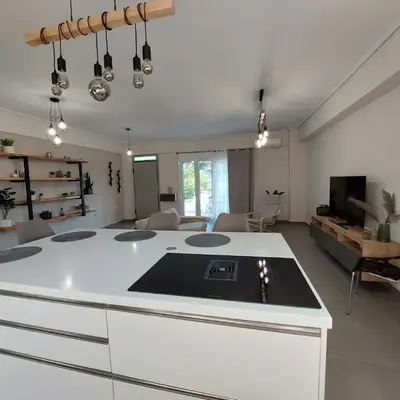 New minimal apartment