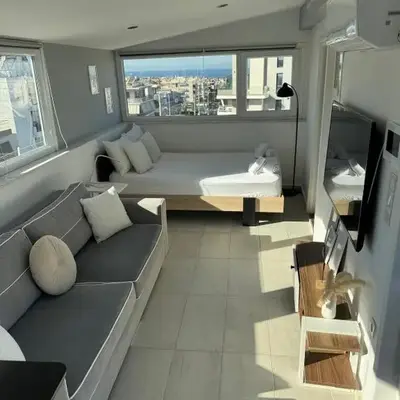 Skyline oasis rooftop