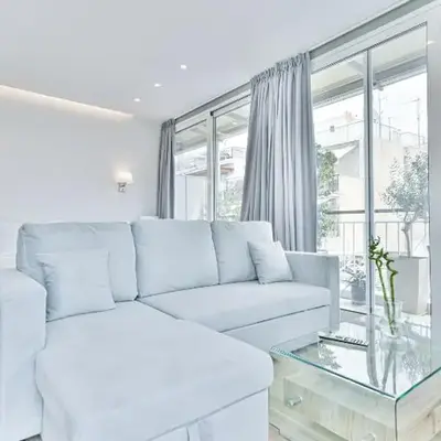 Glassy Apartment