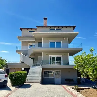Agia Marina apartment