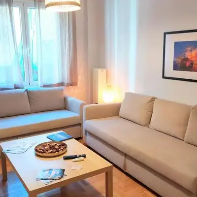 Cozy apartment in Plaka
