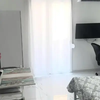 Luxury apartment 3 rooms near metro