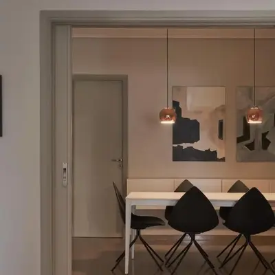 Chic designer home next - Hilton