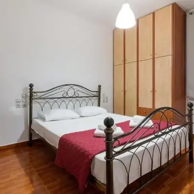 Cozy 2 bedroom apartment in Piraeus