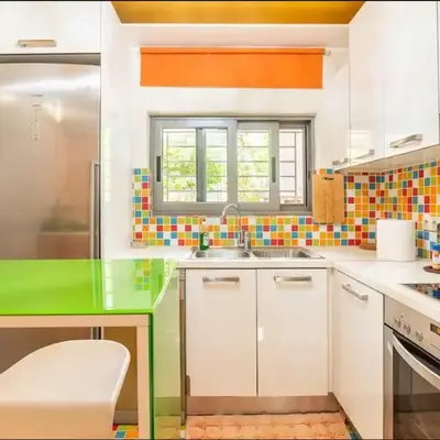 Pop Art Home - Experience Local Vibes