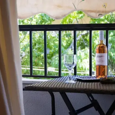 Sophia's - Central Apartment Near Egaleo Metro-Athens