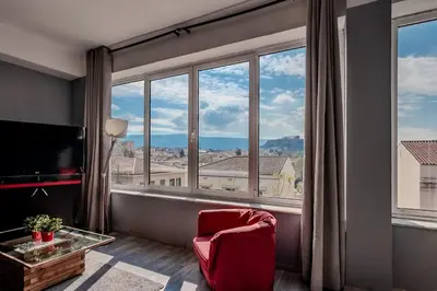Gallery image of Acropolis view, near Monastiraki 2br 2 bathrooms RED in Athens