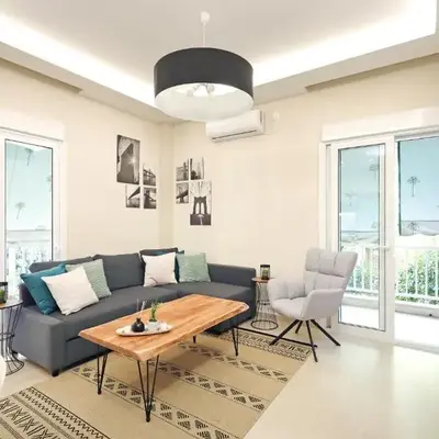Jade Residence - Greecing