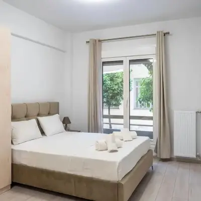 New and renovated studio close to Megaro Mousikis