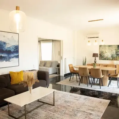 Spacious Glyfada Golf 4BR -Near Beach + Shops