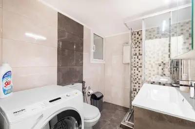 Gallery image of Comfy flat near Edem Beach By AthenianKeys in Athens