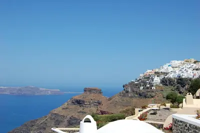 a view of the amalfi coast and the ocean at Luxury Athens Villa 2 Bedrooms Villa Yamamoto Thissio View in Athens