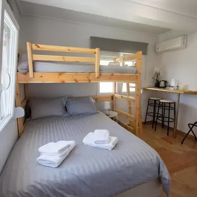Birdhouse Apartment Athens
