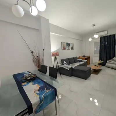 Luxury & Spacious Apartment in Athens
