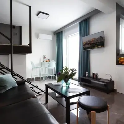 Smart-Stay Acropolis View