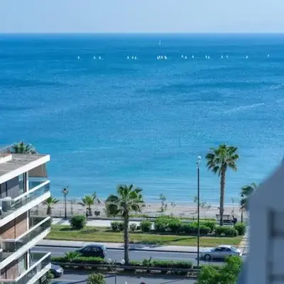 Seaside Breeze - 2 Bdrm Apartment in Palaio Faliro - Sea View