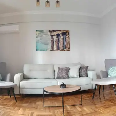 Caryatids Luxury Apartment