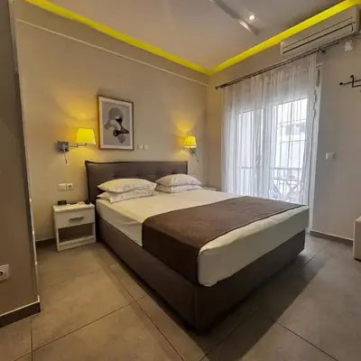 Athens Stay 15