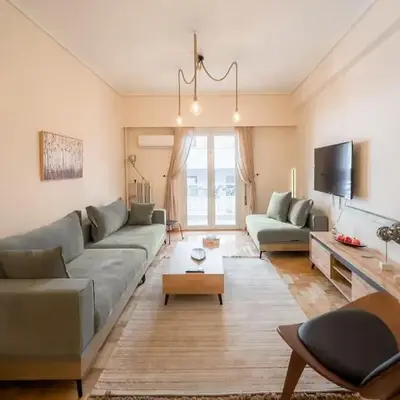 Spacious Urban Apt in the Heart of Athens