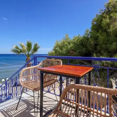 Niko's Beach Suites Νο2