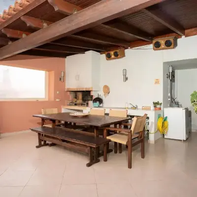 Maria's Airport Apartment