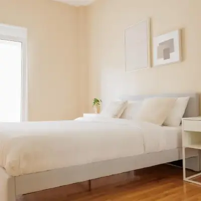 Modern 2BDR Apt - 2' to Metro - Direct to Acropolis