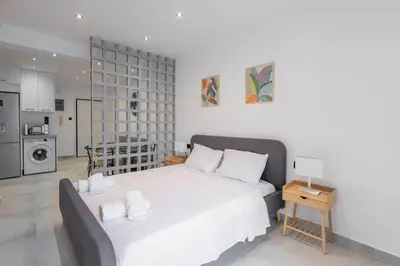 Gallery image of Chic Urban Studio close to Athens Landmarks in Athens