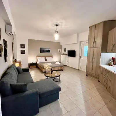 Lia's luxury apartment - near airport