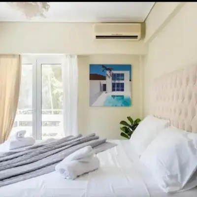 Vouliagmeni Thalassa Apartment