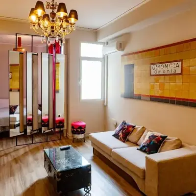 Athenian Urban Art Apartment - Live Athenian Life