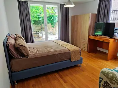 Gallery image of Apartment with private garden in Alimos in Athens