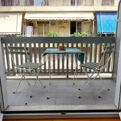 Urban Chic Flat Pagrati Athens