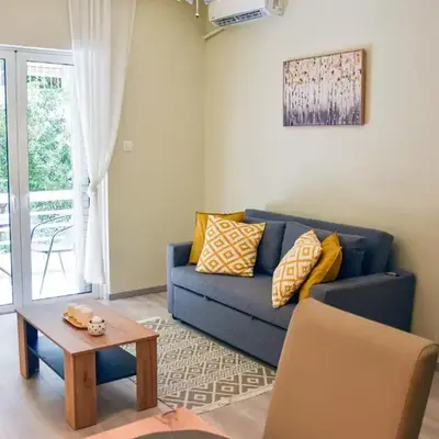 Apartment in Alimos
