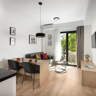 The Meta Stay - Rooftop Access Downtown Suite