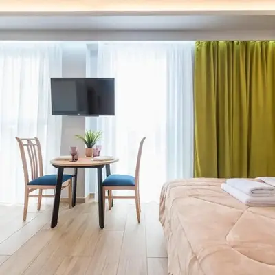 Top Ten Apartment 3