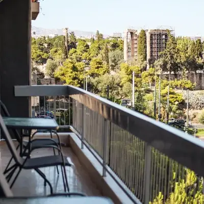 3BD apartment with Acropolis & Temple of Zeus view