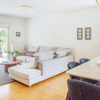 Bright and Luxurious 2BR Home in Central Glyfada