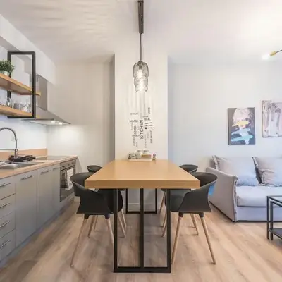 Urban Αpartment