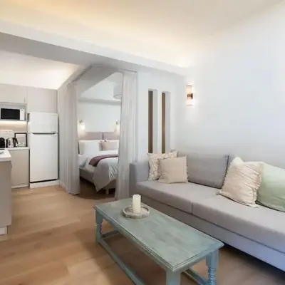 Modern apartment at Edem beach