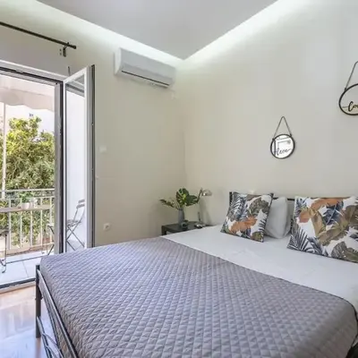 Cozy home near Stavros Niarchos