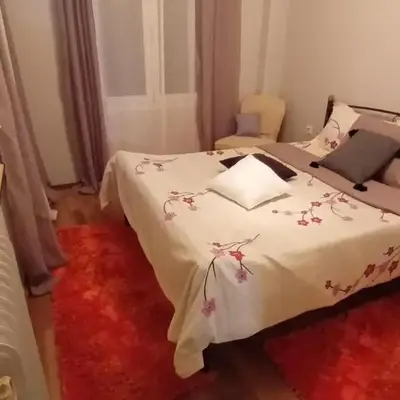 Ισόγειο διαμέρισμα με υπαίθριο χώρο