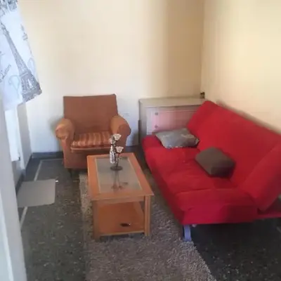 Simple & Spacious - Shared Accomodation