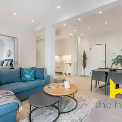 Upscale central APT